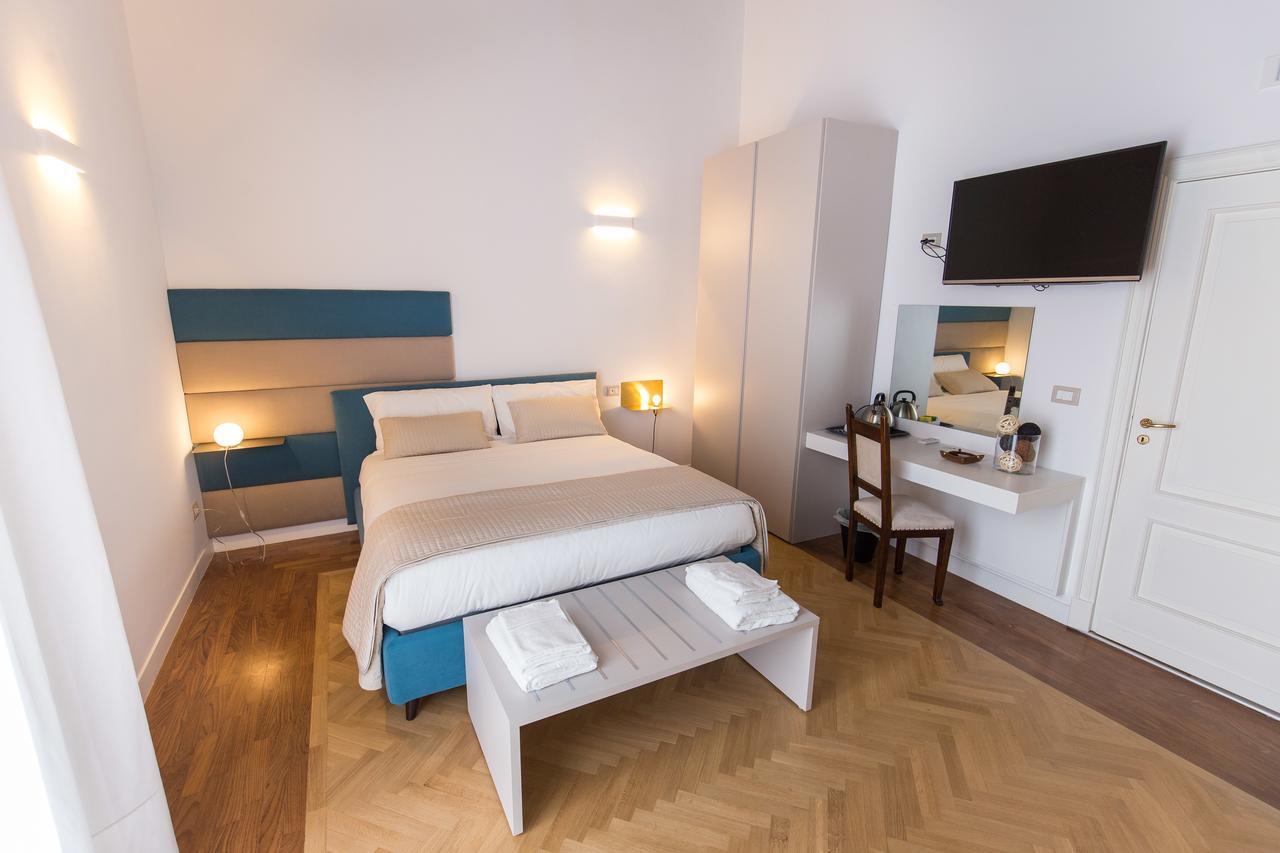 Savoy Riviera Hotel Napoli Eksteriør billede